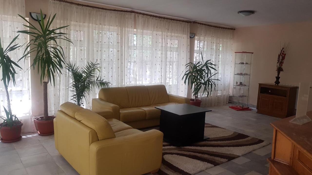 Hotel Zora Velingrad Buitenkant foto